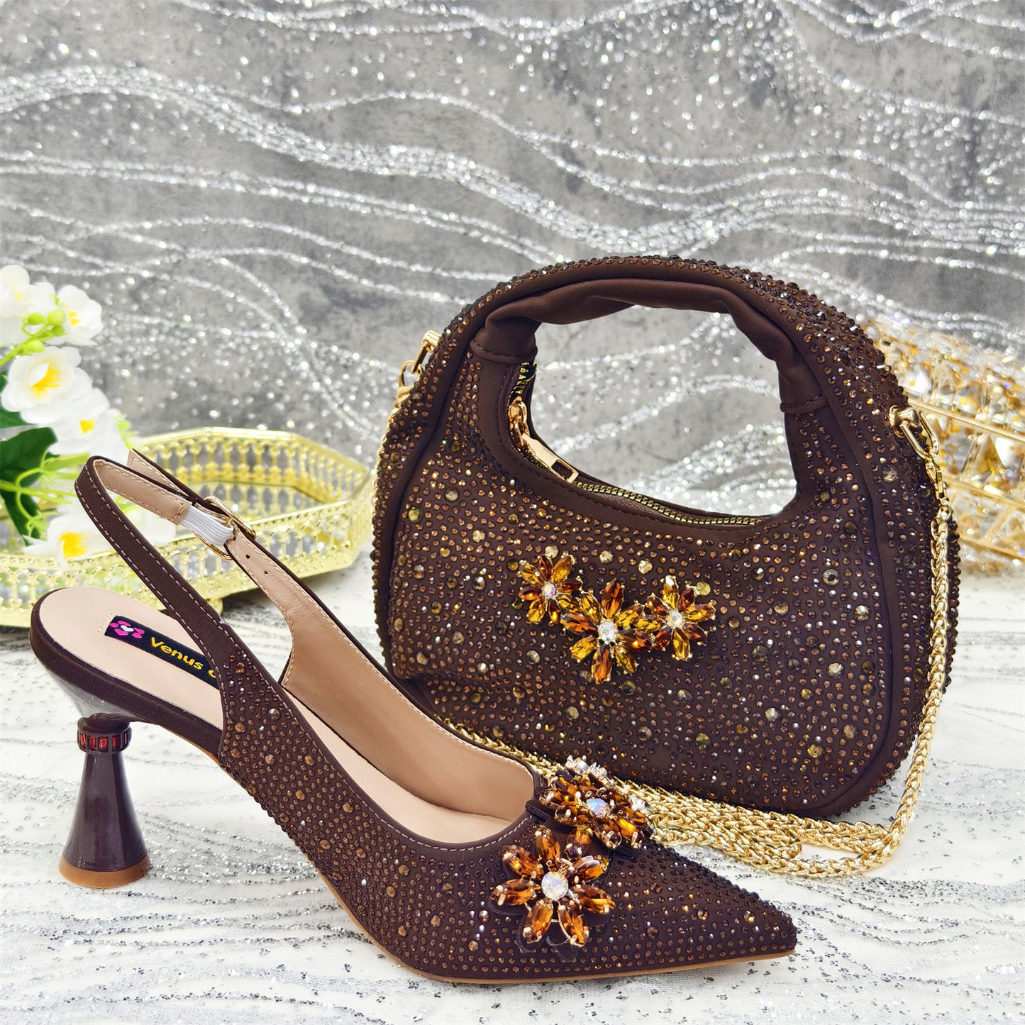 Ensemble escarpins et sac à main