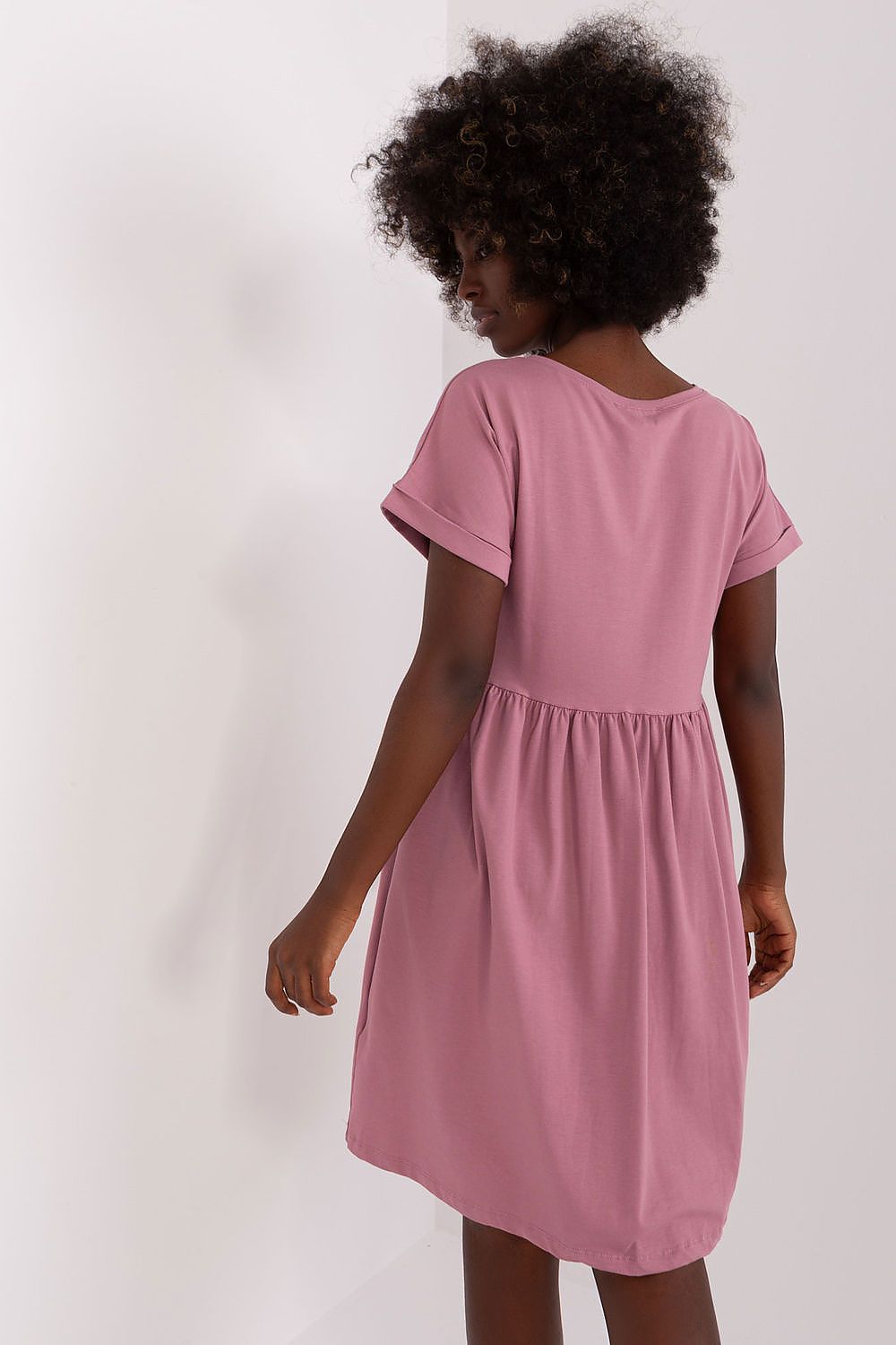 Robe Lioraya | Zachoo
