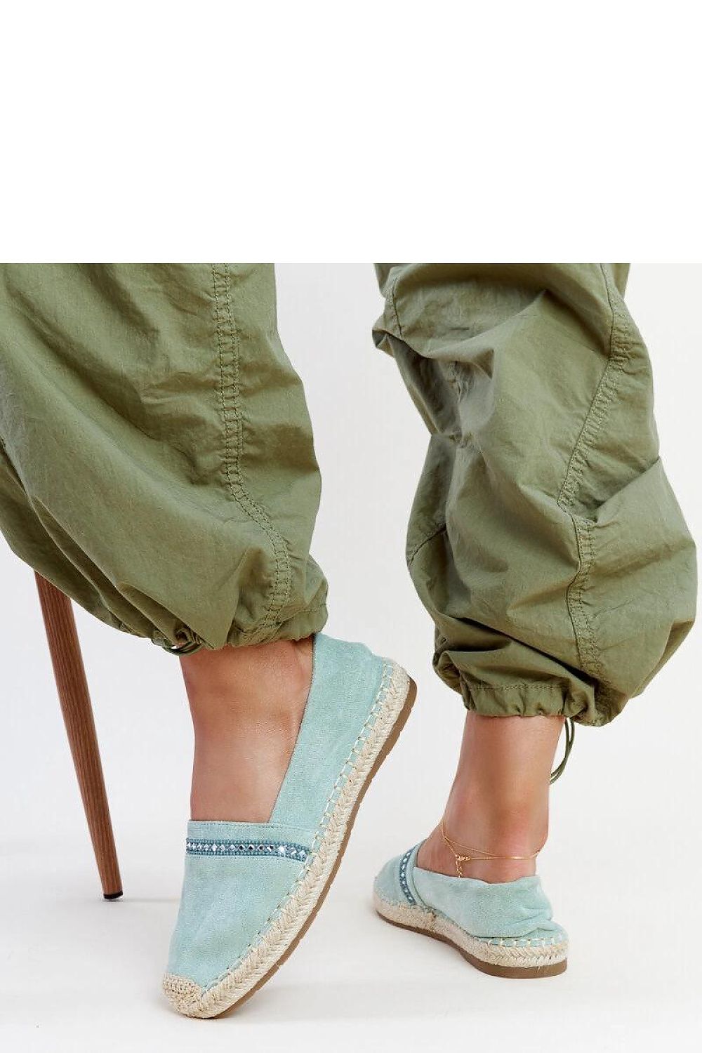 Espadrilles légères et élégantes avec semelle en corde naturelle