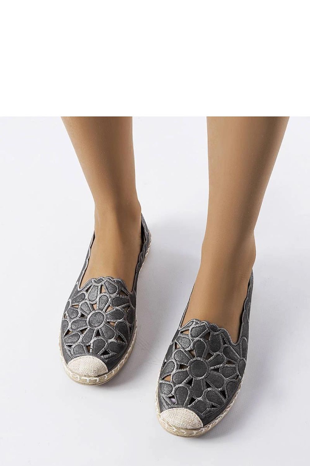 Espadrilles élégantes en cuir écologique, parfaites pour l’été