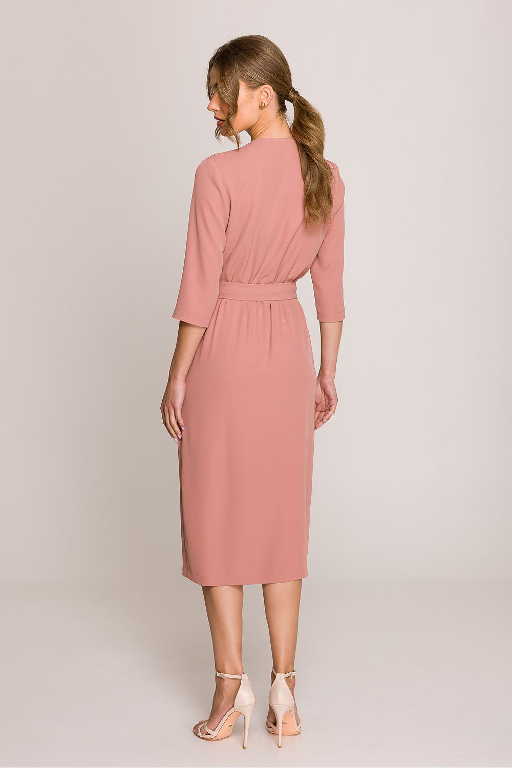 Robe Nalyae | Zachoo