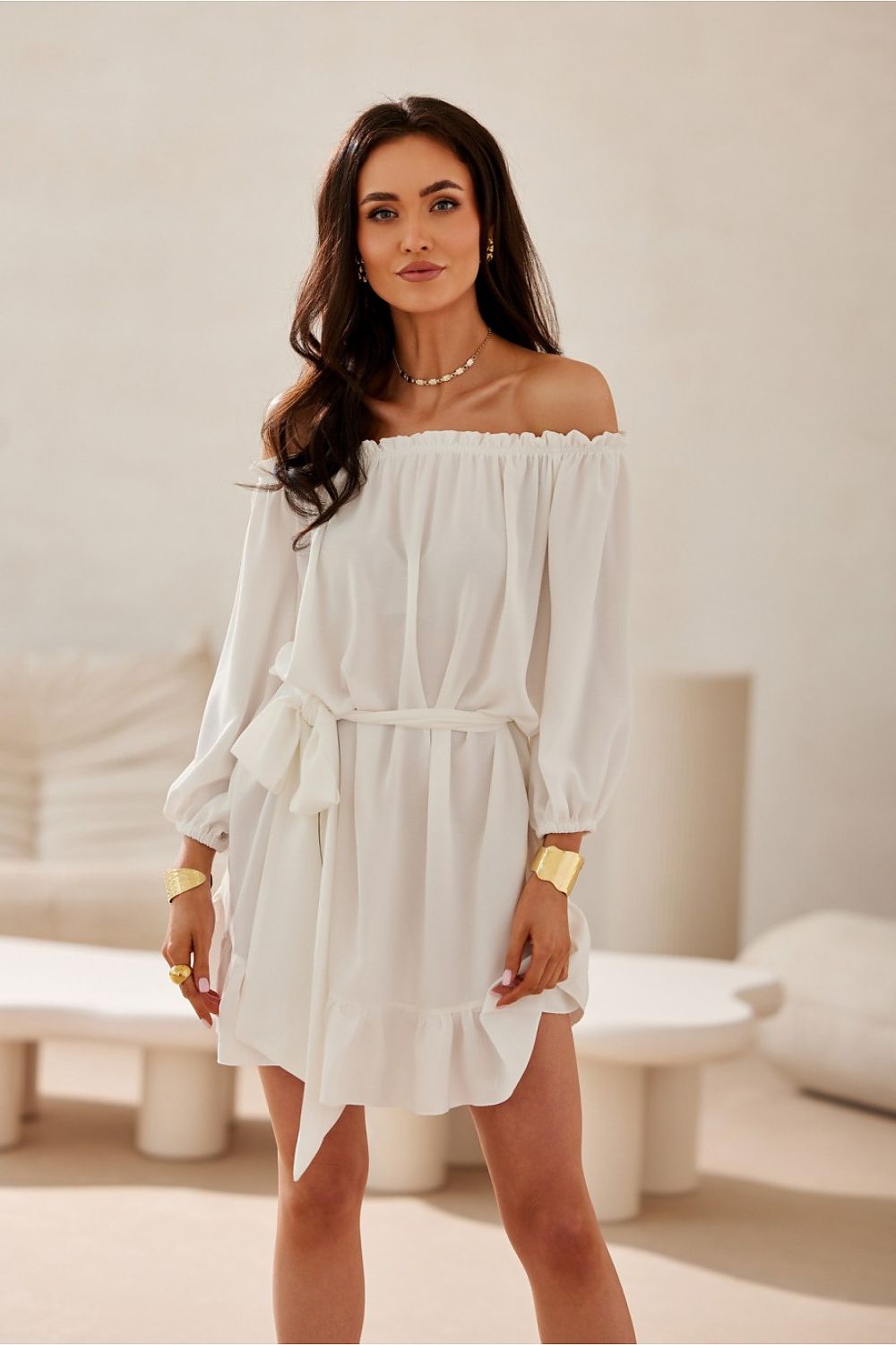 Robe courte à col bardot Delmira beige | Zachoo