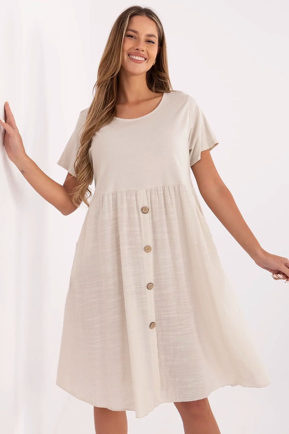 Robe Virelda beige universelle | Zachoo