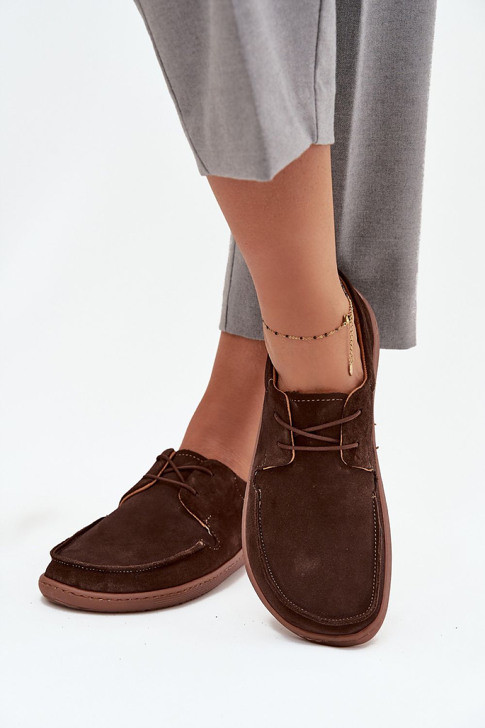 Chaussures basses femme en daim naturel – Barellia | Zachoo
