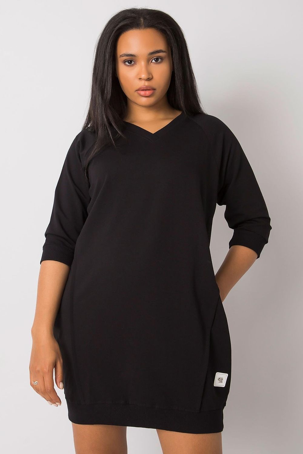 Robe Ezmora noir universelle | Zachoo