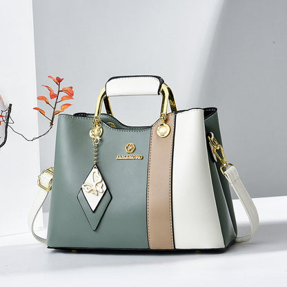 Sac femme élégant et pratique, idéal pour le quotidien et les sorties.