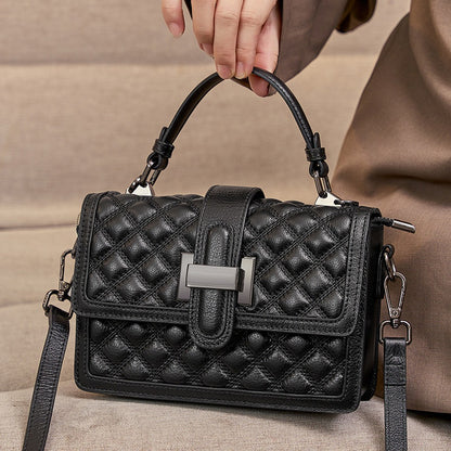 Sac à main polyvalent et chic pour femmes modernes.