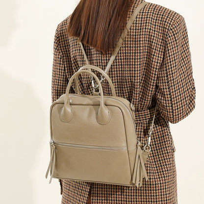 Sac à dos en cuir spacieux et élégant pour femmes.