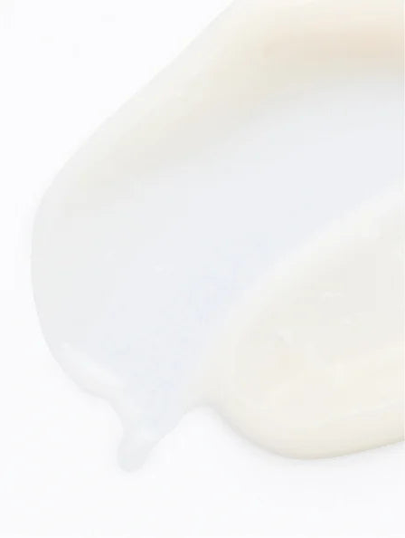 Texture du soin Sérum Perfecteur de Pigmentation – Alpha-Arbutine & Bidens Pilosa – Anti-Taches & Éclat – Certifié Ecocert – 30ml