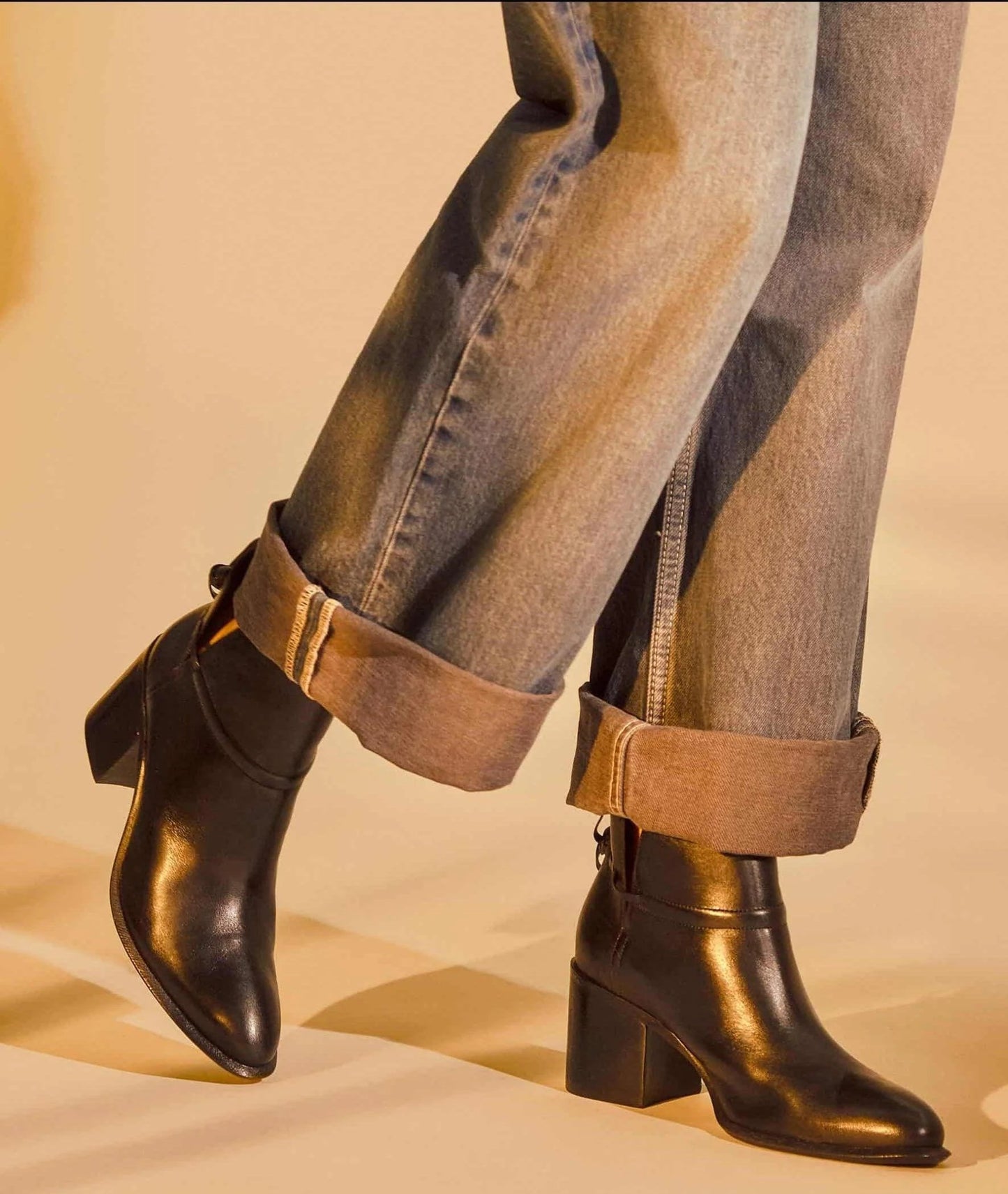 Bottines femme en cuir noir – Attalea | Zachoo