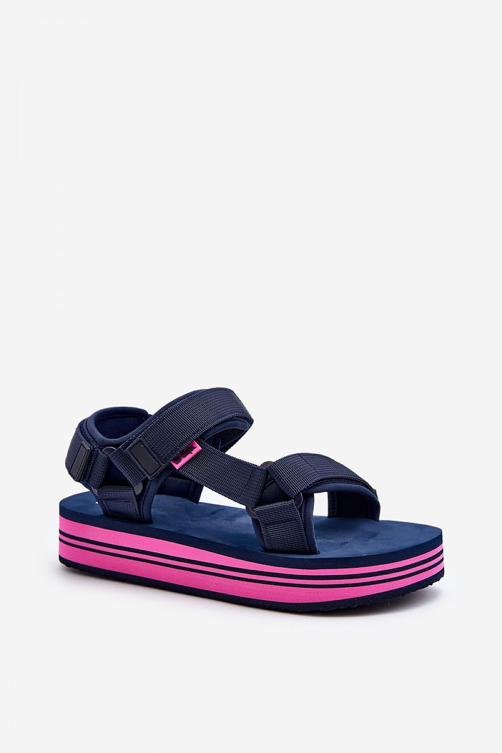 Sandales confortables pour femmes avec plateforme en mousse et bride velcro.