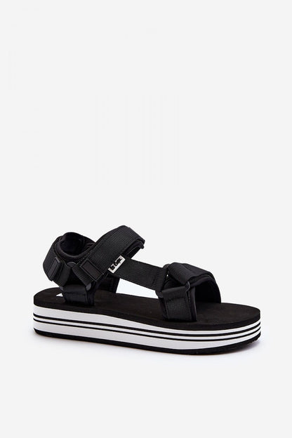 Sandales confortables pour femmes avec plateforme en mousse et bride velcro.