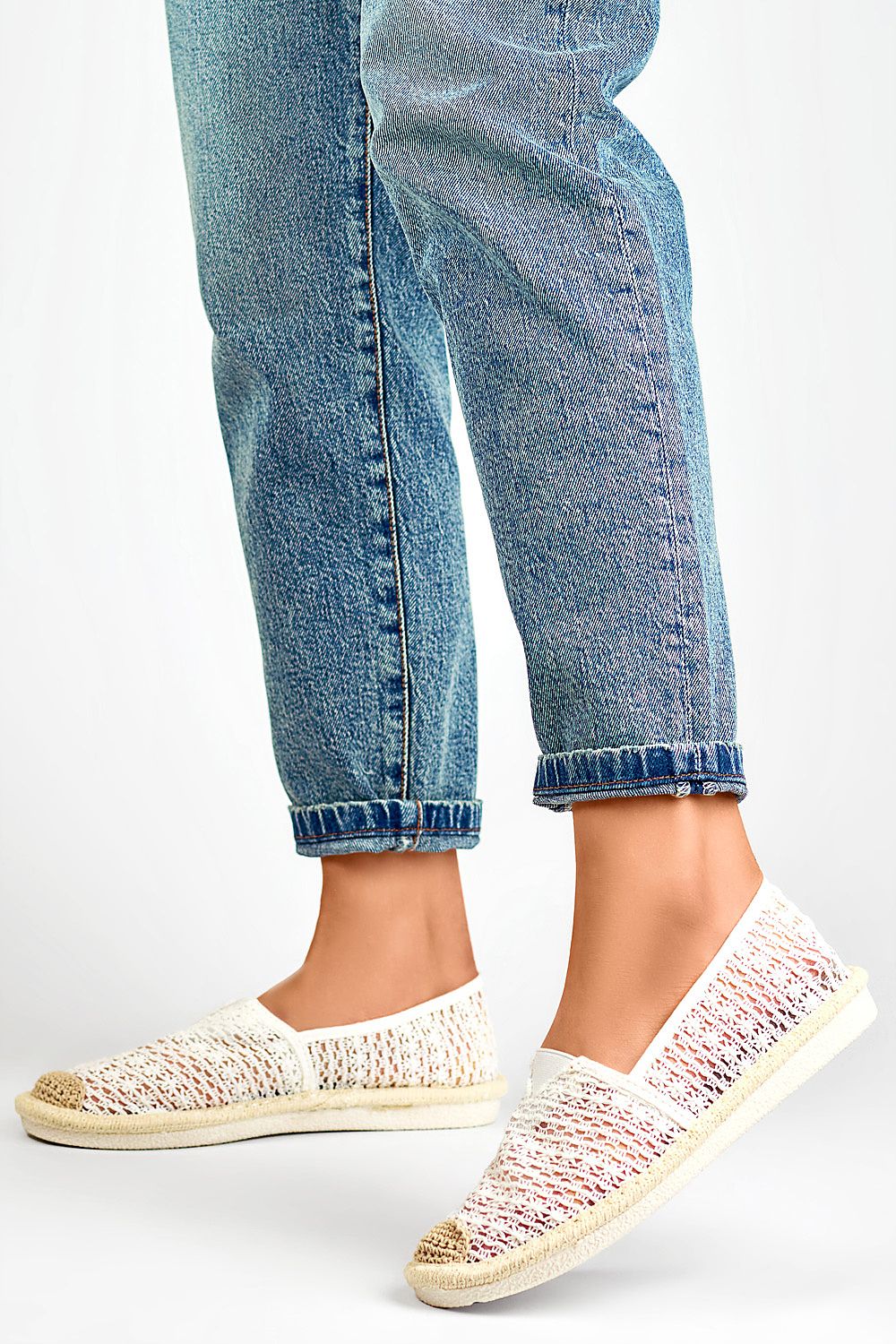 Espadrille légère et confortable en tissu pour femmes.