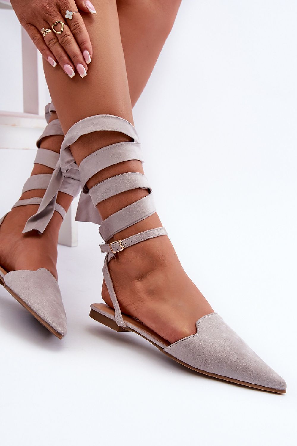 Ballerines élégantes en éco-suède avec bout pointu pour un look raffiné