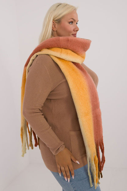 Écharpe femme en polyester avec pompons – Liora | Zachoo