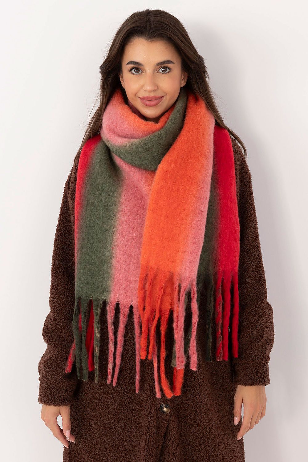Écharpe femme en polyester avec pompons – Liora rouge universelle | Zachoo