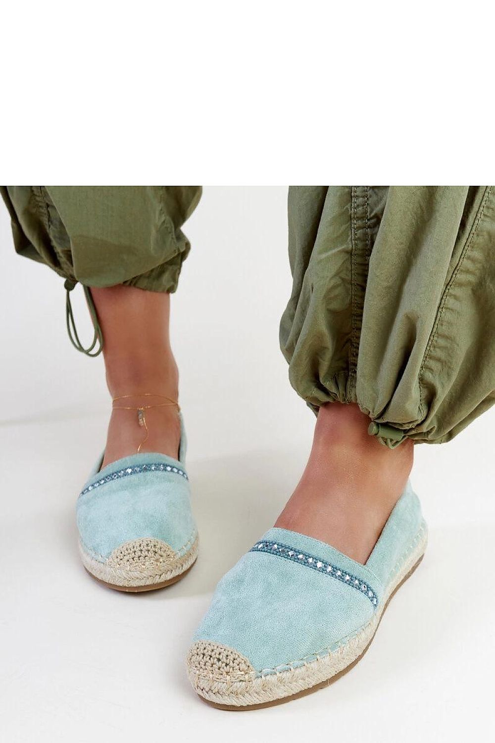 Espadrilles légères et élégantes avec semelle en corde naturelle