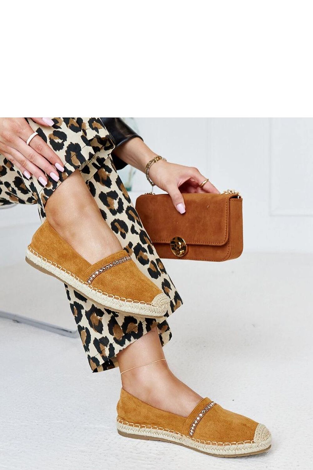 Espadrilles légères et élégantes avec semelle en corde naturelle