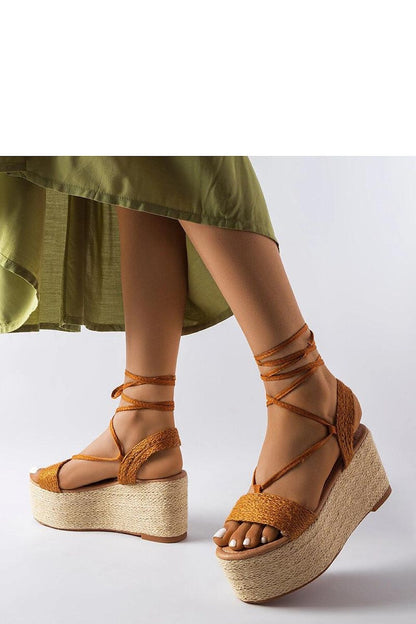 Espadrilles à plateforme élégantes pour l’été