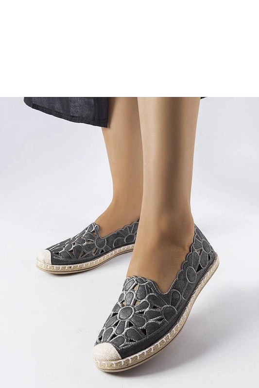 Espadrilles élégantes en cuir écologique, parfaites pour l’été