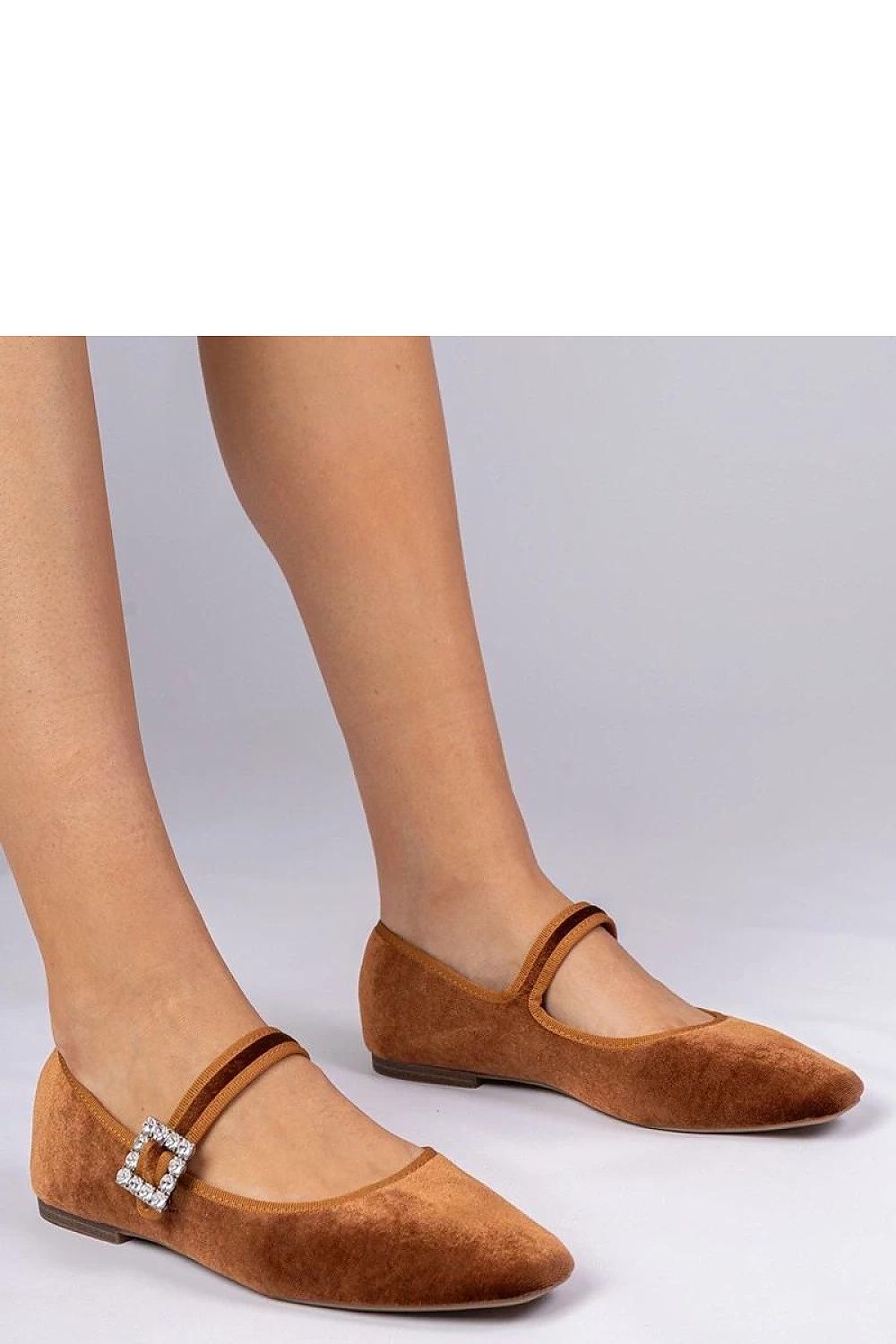 Ballerines en velours avec boucle Kvitta, confortables et élégantes.
