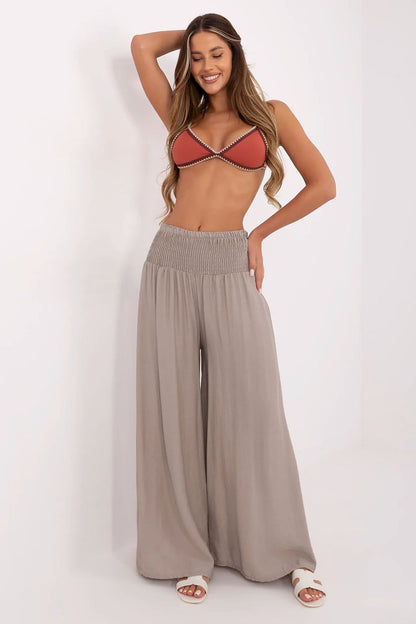 Pantalon palazzo Isariel fluide beige universelle | Zachoo
