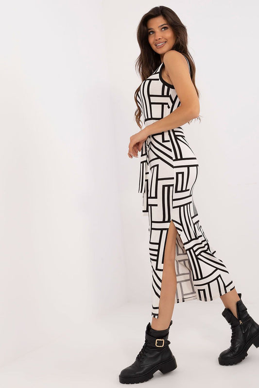 Robe Nacillia | Zachoo