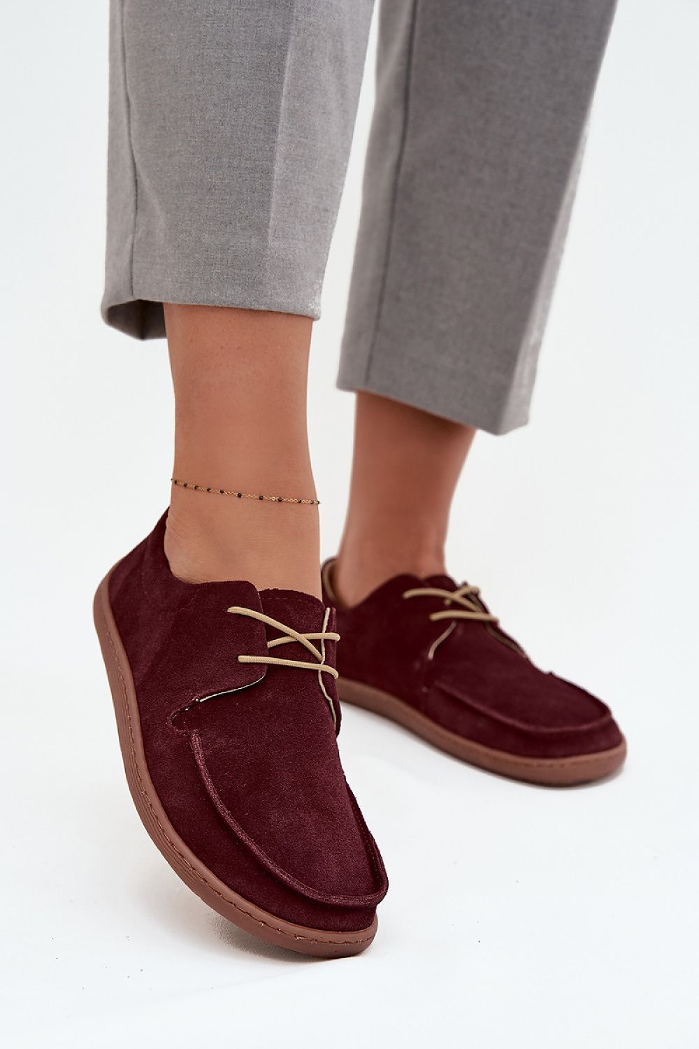Chaussures basses femme en daim naturel – Barellia rouge | Zachoo
