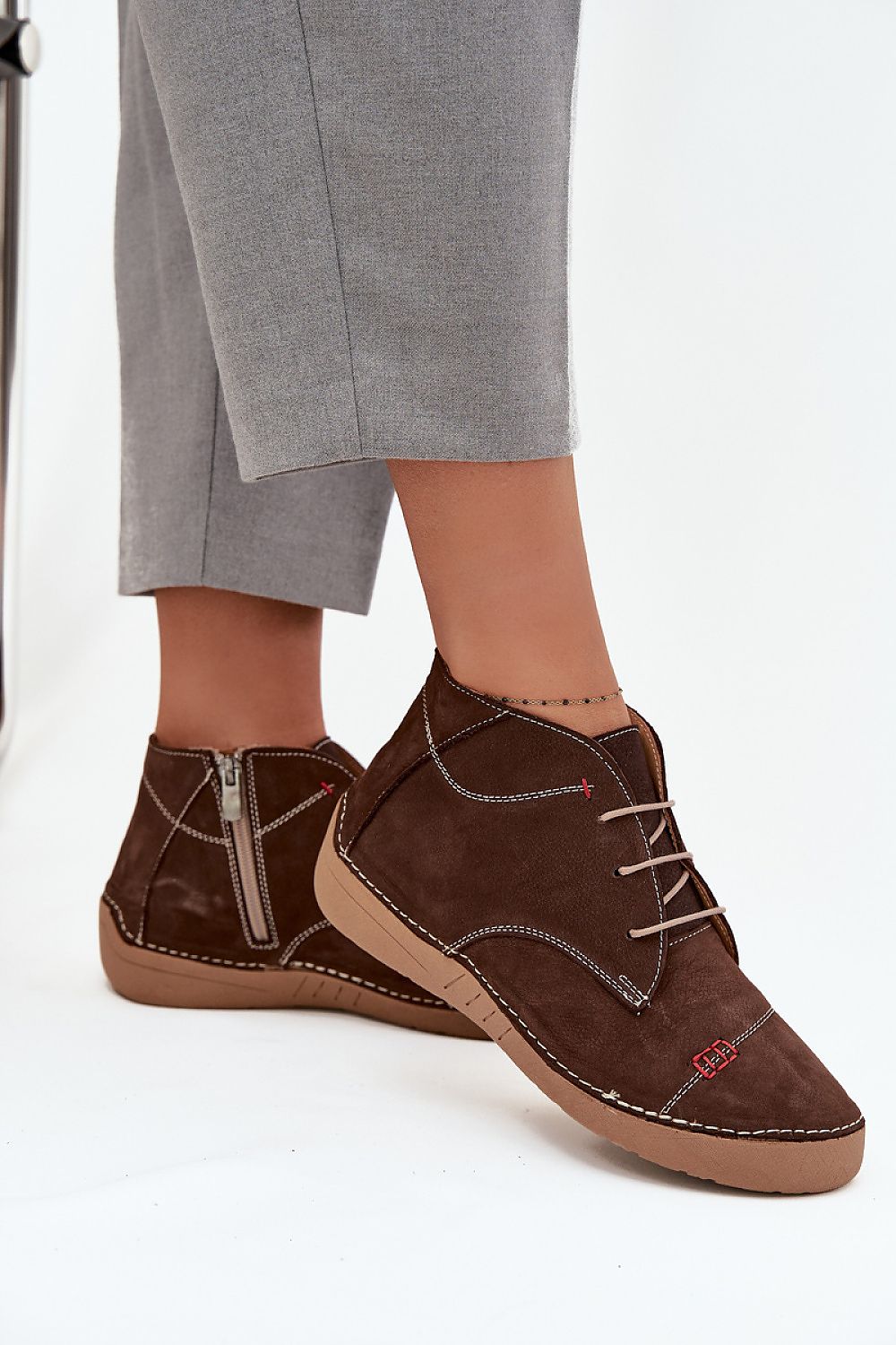 Chaussures basses femme en cuir naturel – Arteliana | Zachoo
