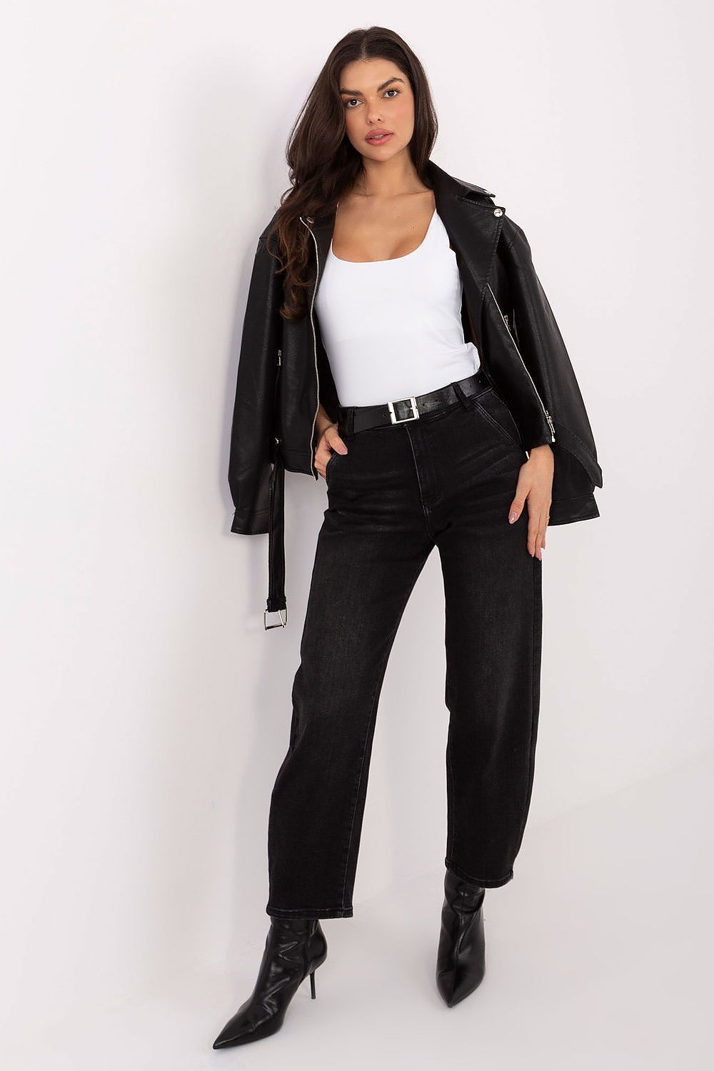 Jeans femme en coton taille haute fuselés – Aria noir | Zachoo