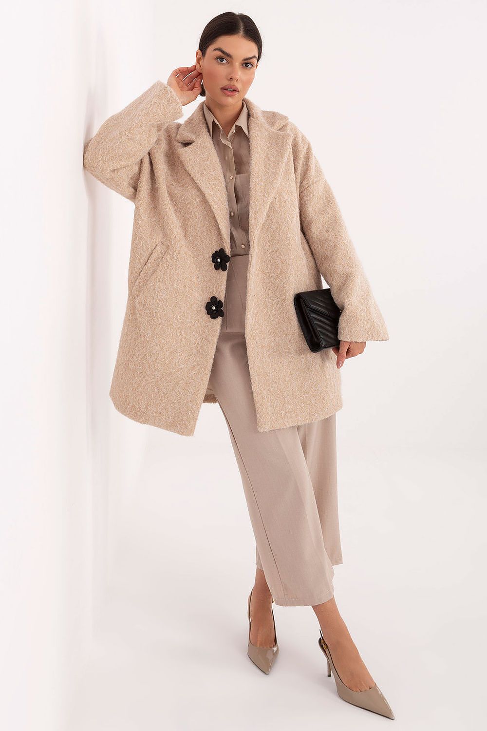 Manteau femme avec broches – Eloria beige universelle | Zachoo