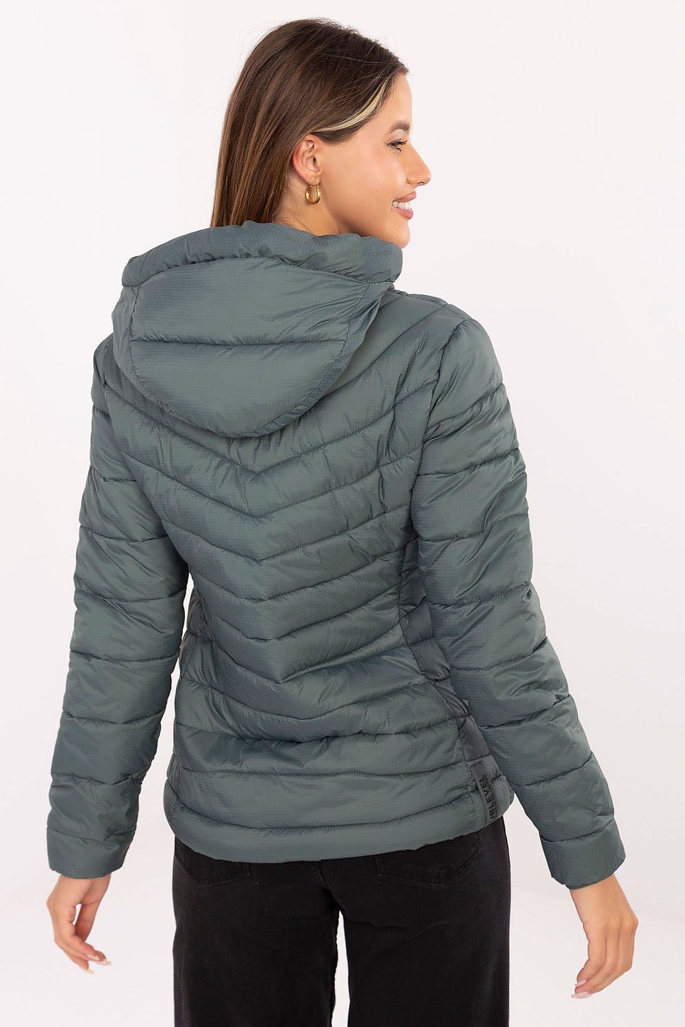 Veste femme matelassée en polyamide avec capuche – Nivara | Zachoo