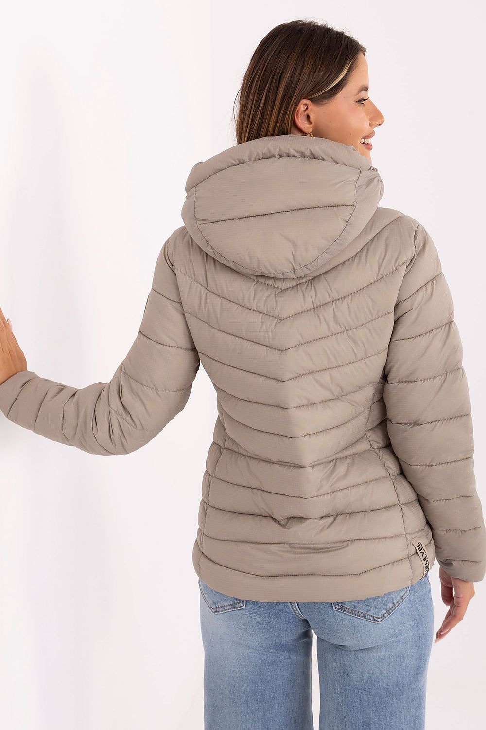 Veste femme matelassée en polyamide avec capuche – Nivara | Zachoo