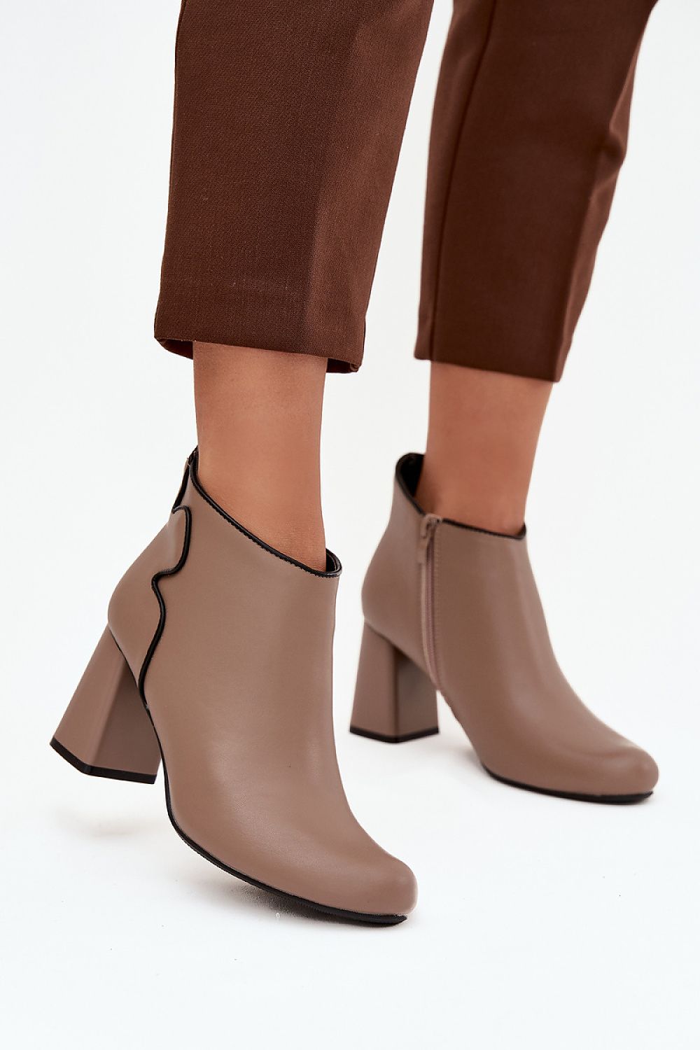 Bottines femme en cuir naturel – Jezellia beige | Zachoo