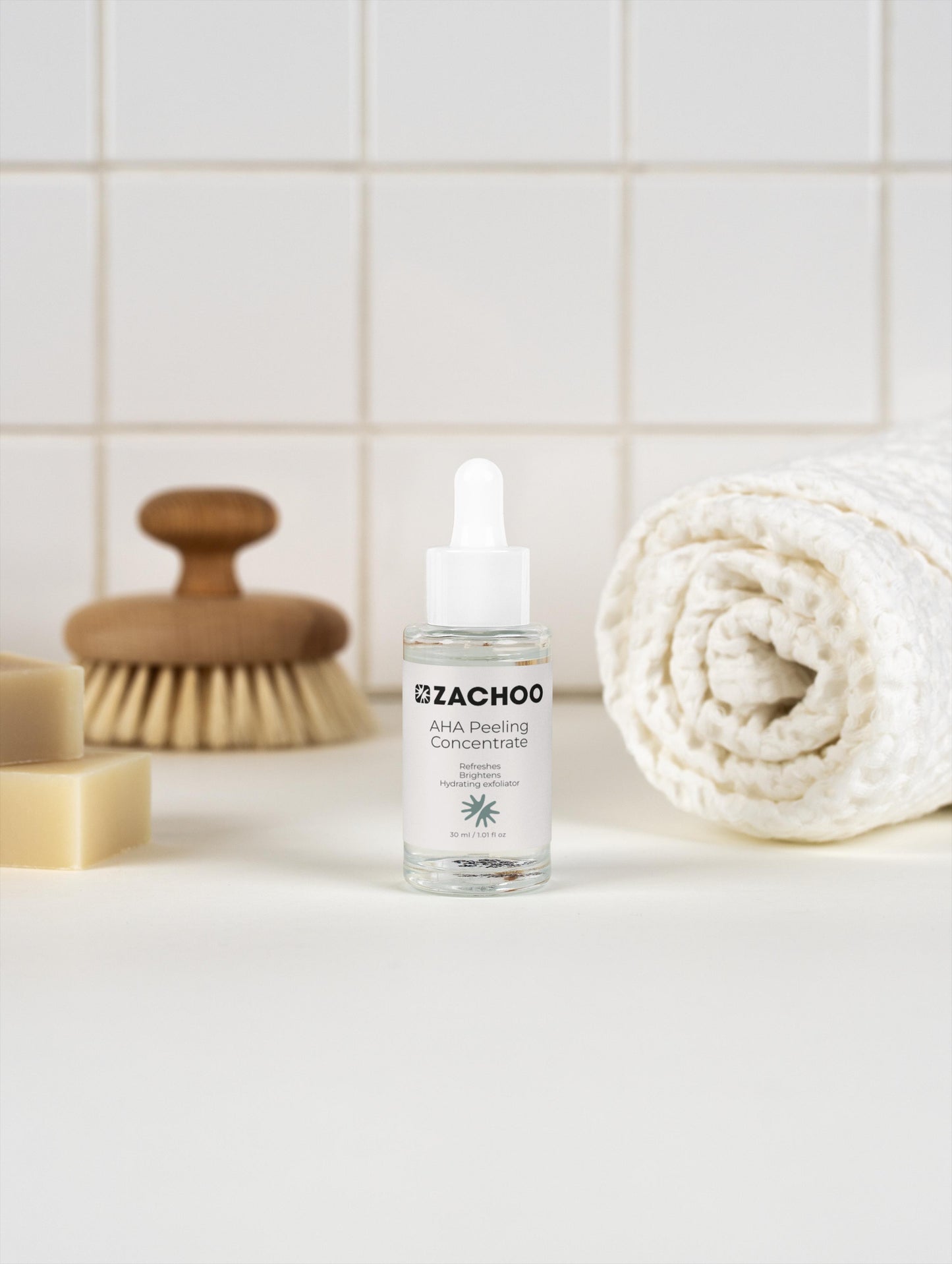 AHA Peeling Concentré - 10% Acide Lactique & Acide Hyaluronique - Éclat & Anti-Taches - 100 % Naturel | Zachoo